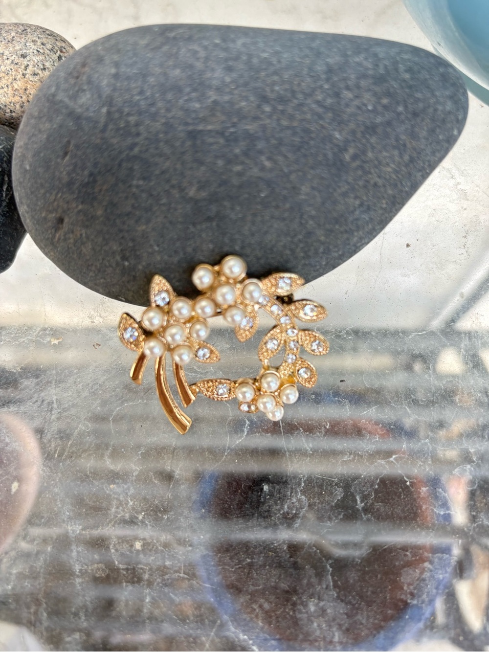 Vintage Leather Wreath Brooch